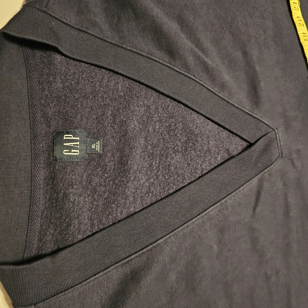 GAP Black V-Neck Sweater